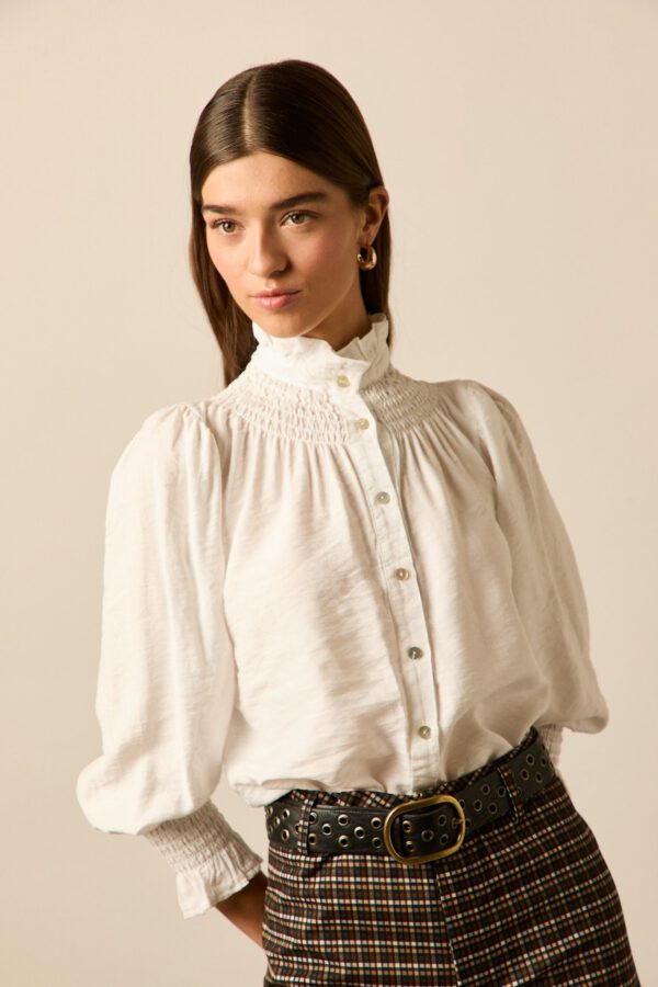 Blusa cuello volantes blanca - Image 2