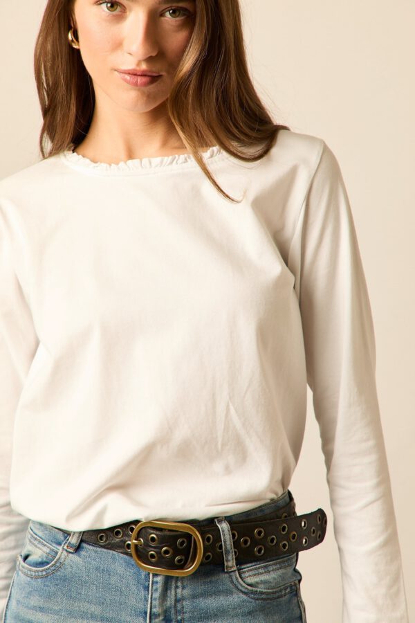 Camiseta manga larga cuello volantes blanca - Image 5