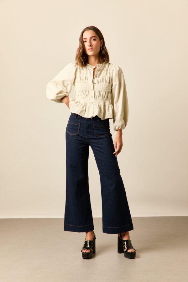 Blusa micropana fruncida beige - Image 3